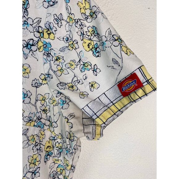 Dickies Women's M Cream Yellow Blue Floral Short Sleeve Scrub Top - Picture 2 of 5